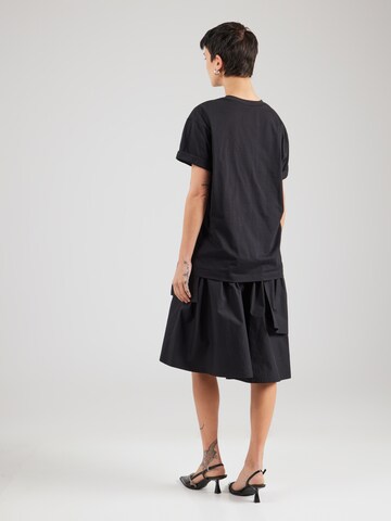 3.1 Phillip Lim Šaty – černá