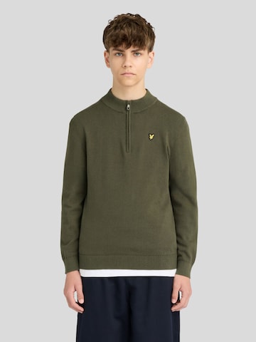 Lyle & Scott Sweater in Green: front