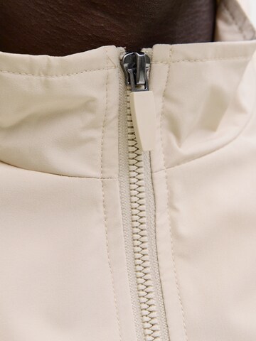 JACK & JONES Välikausitakki 'JJECHARGE' värissä beige