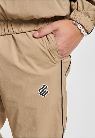 ROCAWEAR Sweat suit 'Champ' in Beige