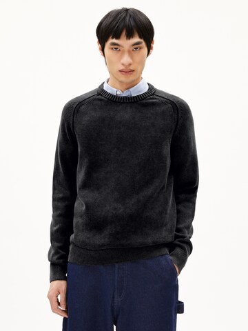 ARMEDANGELS Pullover VAANJO GMT DYE in Schwarz: Vorderseite