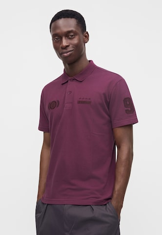 HOLLISTER Тениска в червено