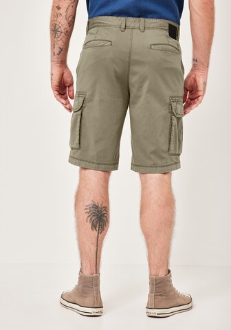 REDPOINT Regular Cargo Pants in Green