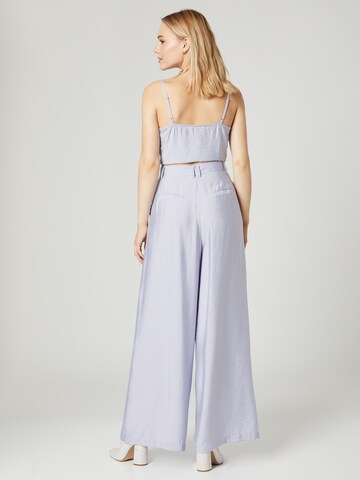 Wide Leg Pantalon à pince 'Finja' Guido Maria Kretschmer Women en violet