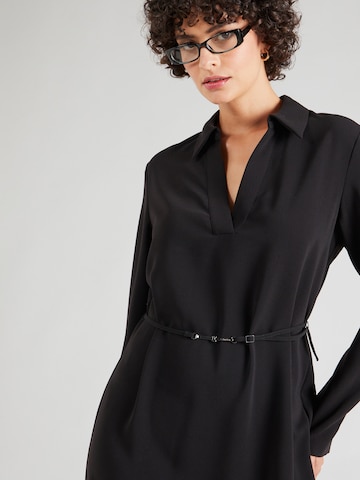 Rochie de la Calvin Klein pe negru