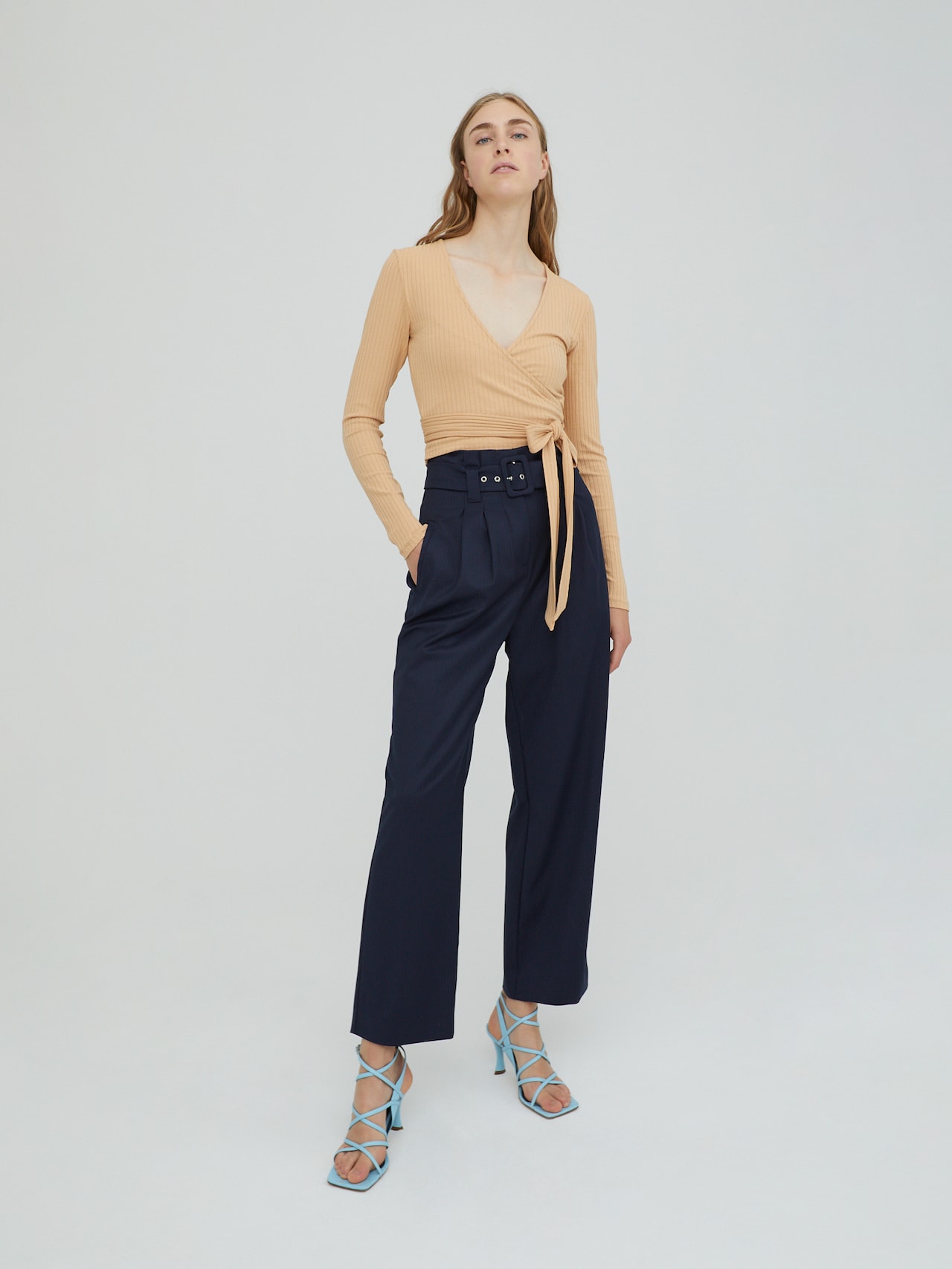 EDITED Shirt 'Sabrina' Sand