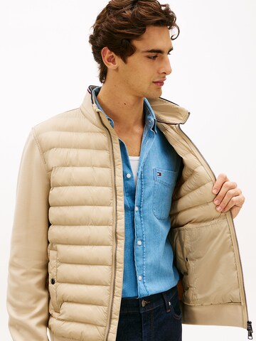 TOMMY HILFIGER Between-season jacket 'Ess' in Beige