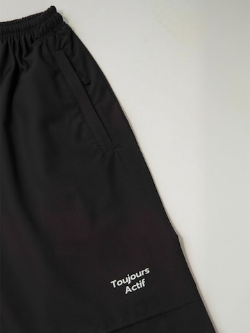 Toujours Actif Regular Broek ' 2 in ' in Zwart