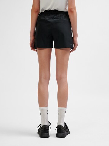 Regular Pantalon de sport Hummel en noir