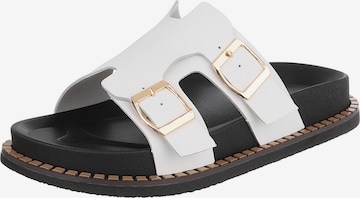 Ital-Design Mules in White: front