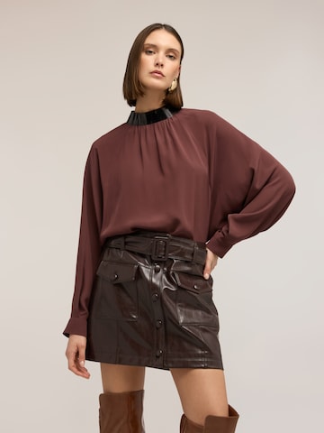 MOTIVI - Blusa en rojo: frente
