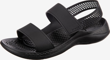 melns Crocs Trekinga sandales: no priekšpuses