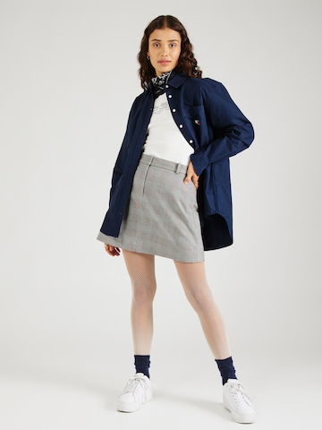 Tricou de la TOMMY HILFIGER pe alb