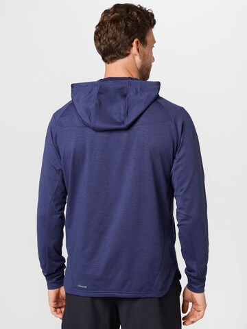 PUMA - Sweatshirt de desporto em azul