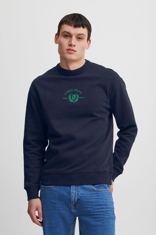 Sweat-shirt 'Sage' Casual Friday en bleu : devant