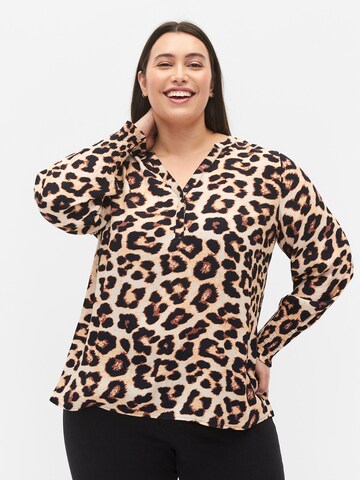 Zizzi - Blusa 'Bella' em castanho: frente