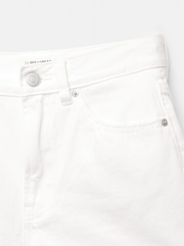 Pull&Bear Normální Džíny – bílá