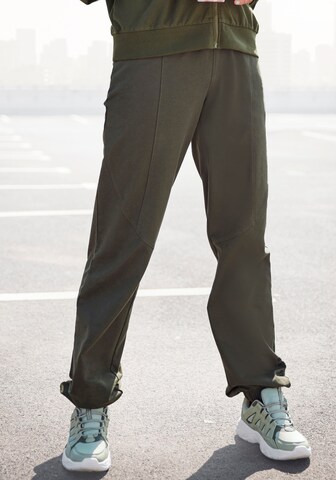 FCUK Tapered Pants in Green