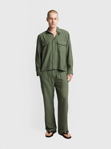 Giesto Regular fit Button Up Shirt in Green: front