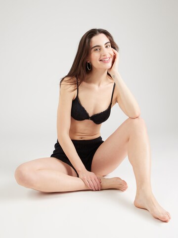 Women' Secret T-shirt Bra in Black