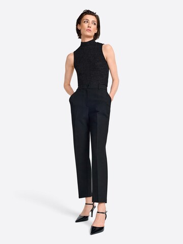 Top di Rich & Royal in nero