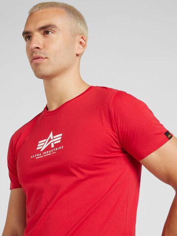 ALPHA INDUSTRIES T-Shirt in Rot