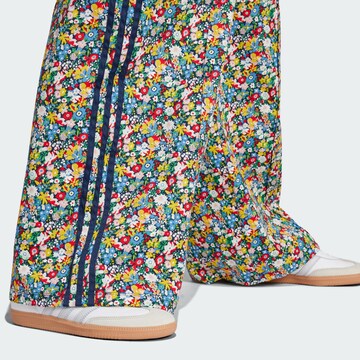 ADIDAS ORIGINALS Szeroka nogawka Spodnie 'Liberty' w kolorze mieszane kolory