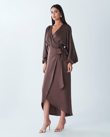 Robe 'ELON' BWLDR en marron