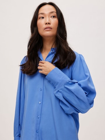 SELECTED FEMME Bluse in Blau