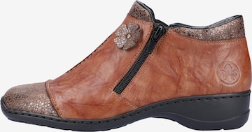 Bottines Rieker en marron : devant