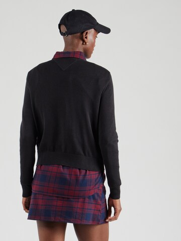 Tommy Jeans Sweater 'ESSENTIAL' in Black