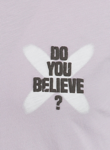 Key Largo Bluser & t-shirts 'MT BELIEVE' i lilla