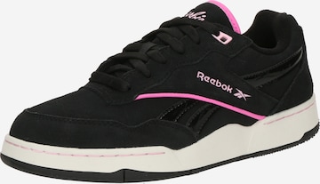 ReebokNiske tenisice 'X BARBIE BB 4000 II' - crna boja: prednji dio