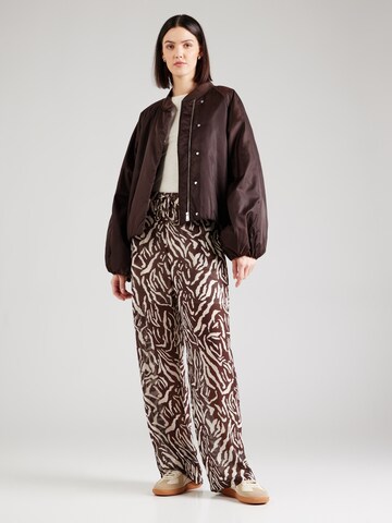 VILA Loose fit Trousers 'VIKRISTINA' in Beige