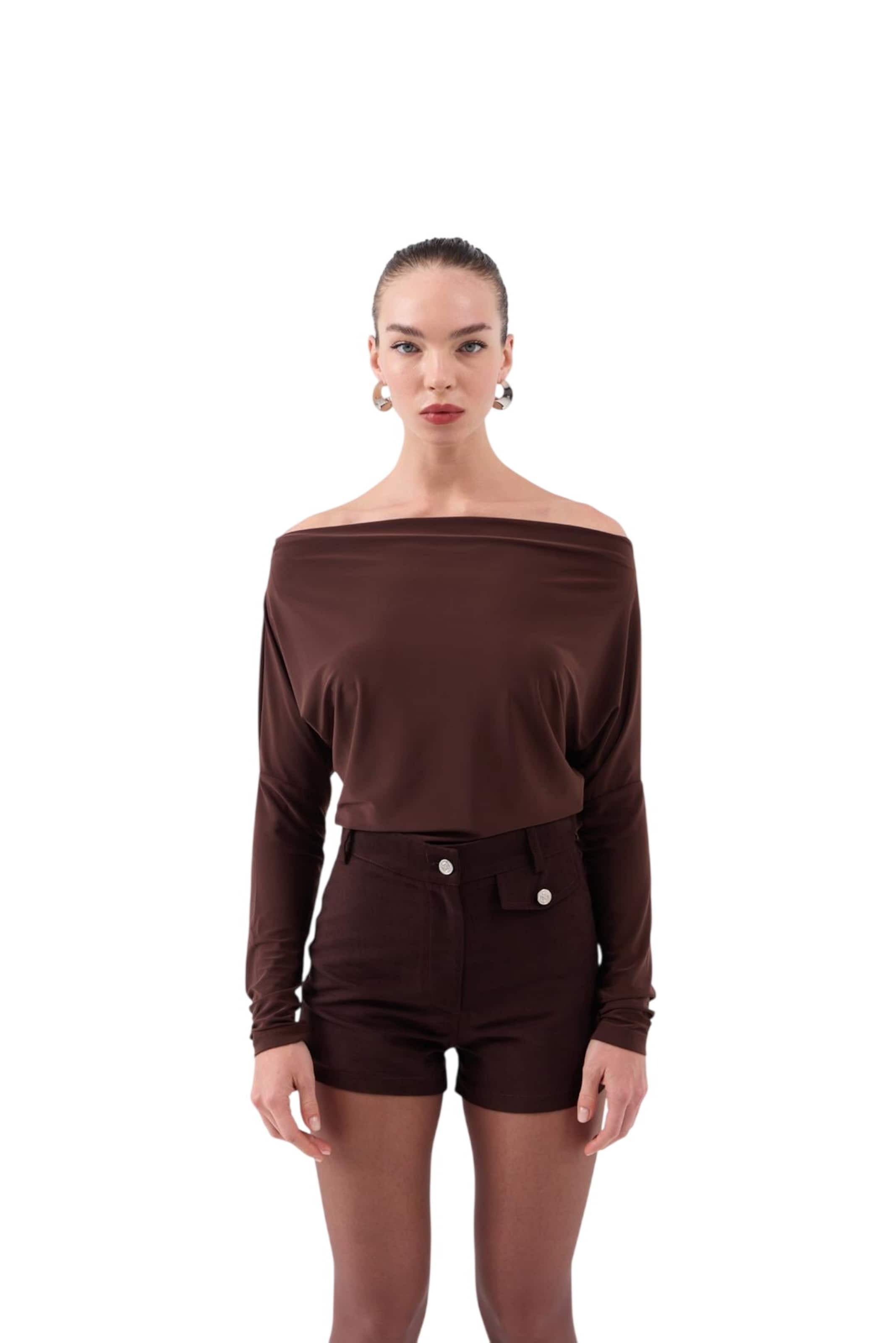 HOLLY LOLLY Bluse in Braun: Vorderseite