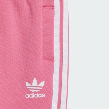 ADIDAS ORIGINALS Regular Träningsdräkt i rosa