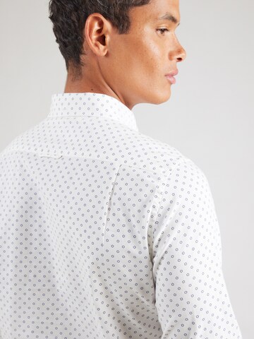 GANT Slim Fit Hemd in Weiß