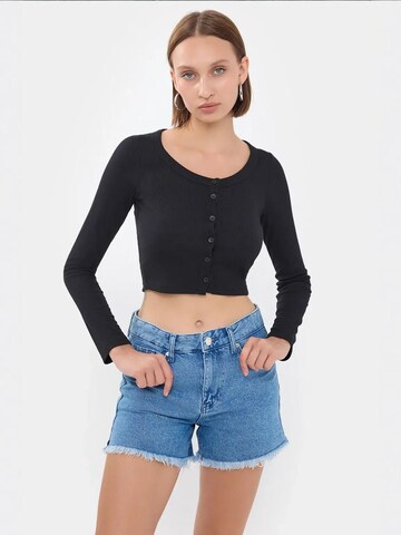 Hiccup Knit Cardigan in Black: front