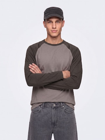 T-Shirt 'ONSHEATON' Only & Sons en marron