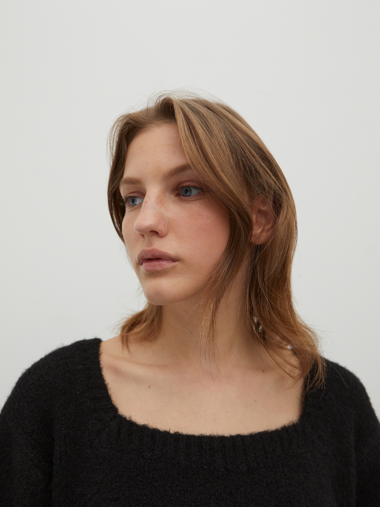 EDITED Produkte Pullover 'Regine' schwarz