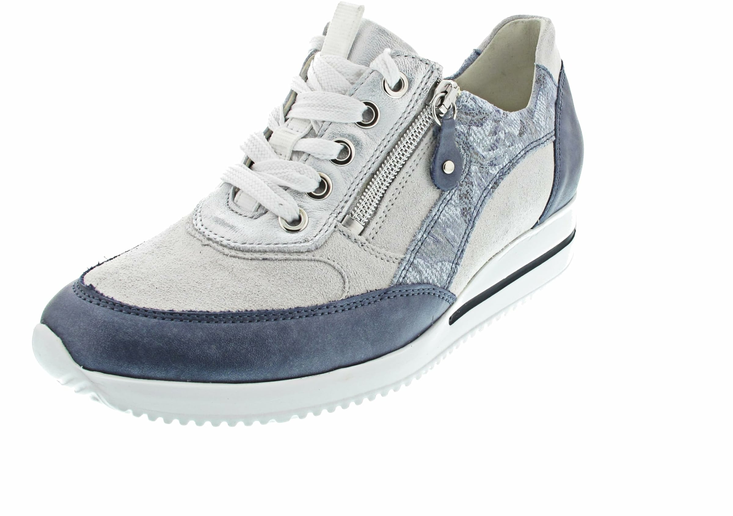 Baskets basses WALDLÄUFER en beige : devant