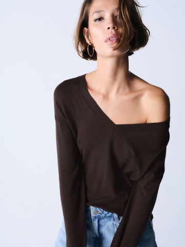 The Set Pullover in Beige