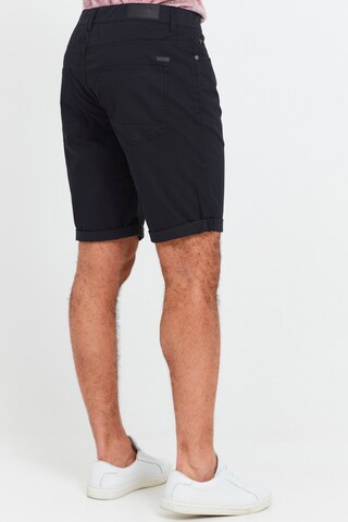 !Solid Regular Chinoshorts 'MILLAN' in Schwarz