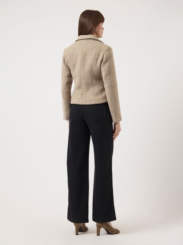 YAS Overgangsjakke 'YASThela' i grå