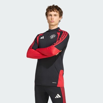 ADIDAS PERFORMANCE - Camiseta funcional 'Manchester United 26/27 Tiro' en negro: frente