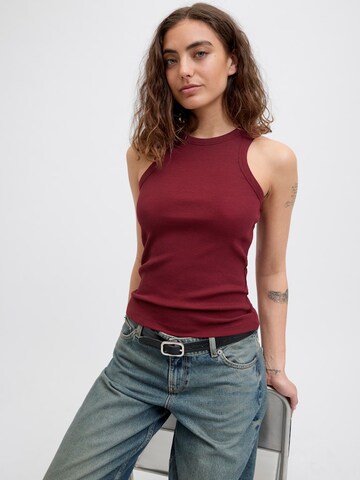 JJXX Top 'JXForest' in Red
