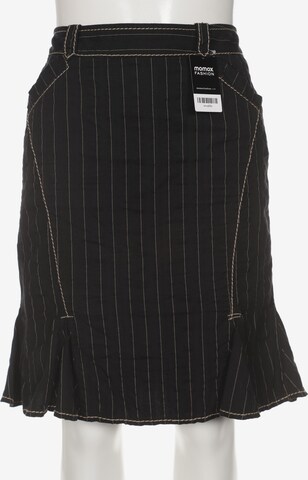 Bandolera Skirt in XL in Black: front