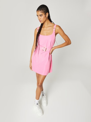 Hoermanseder x About You Summer Dress 'Hailey' in Pink: front