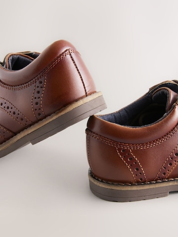 Chaussure basse Next en marron