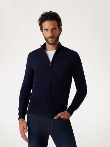 GUESS Strickjacke in Blau: Vorderseite